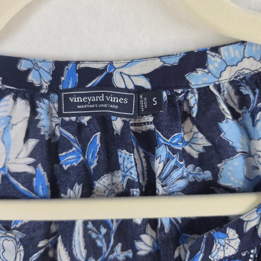 Vineyard Vines Floral V-Neck Balloon Sleeve Blouse Blue White Small - Picture 3 of 8